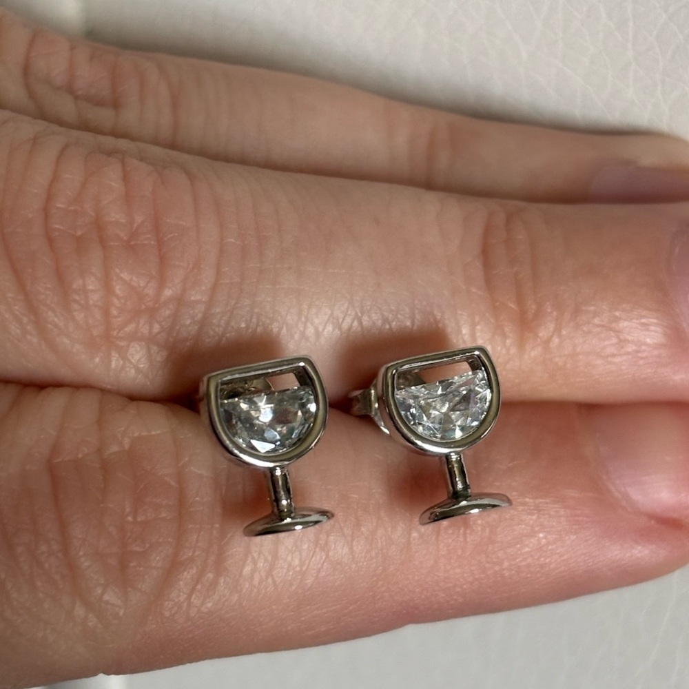 New 925 Silver Wine Glass Studs with Swarovski Crystal - Picture 1 of 6